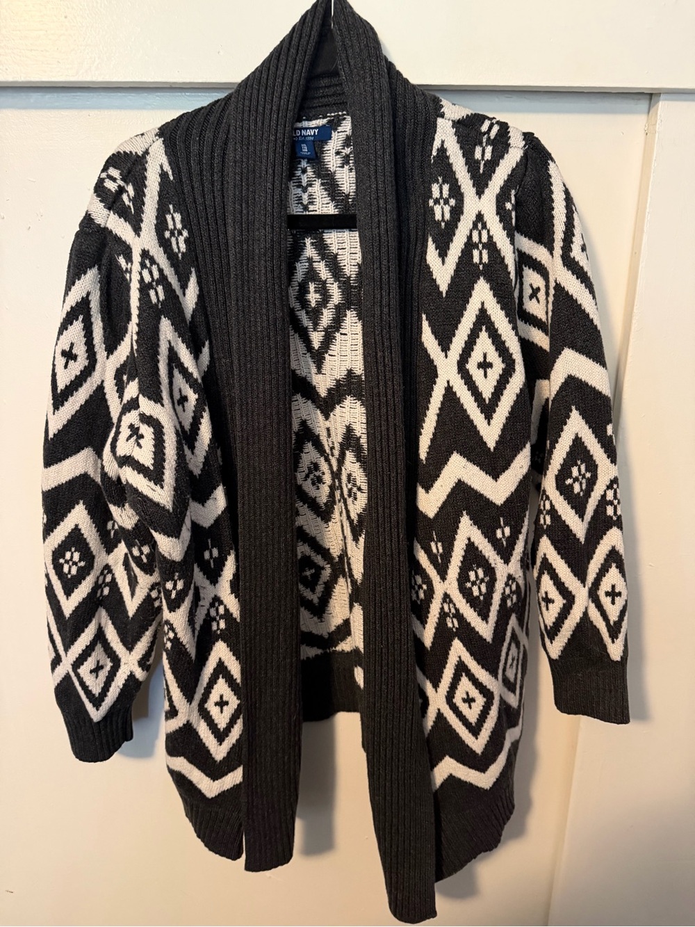 Old Navy Black and White Patterned Shawl Collar Cardigan